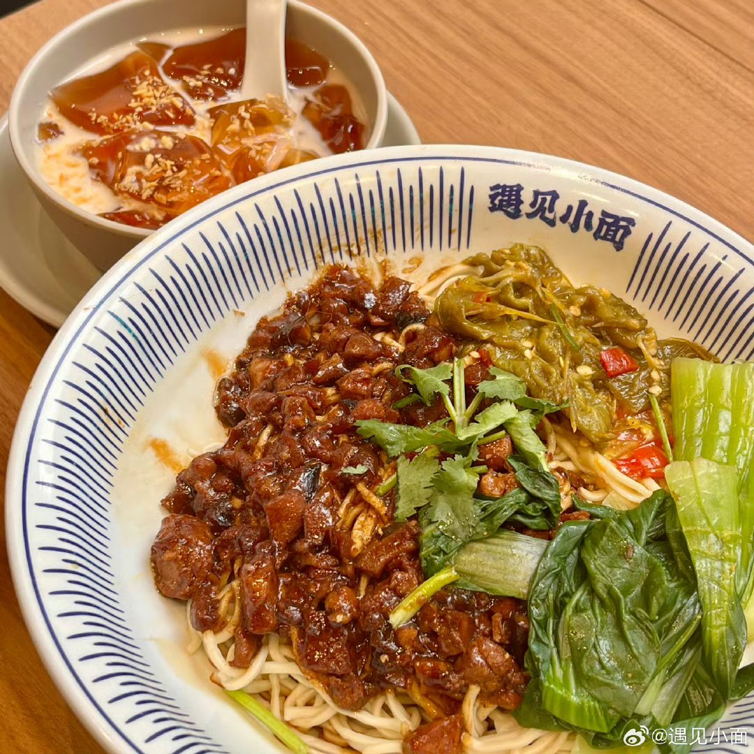 图片来源:微博@遇见小面