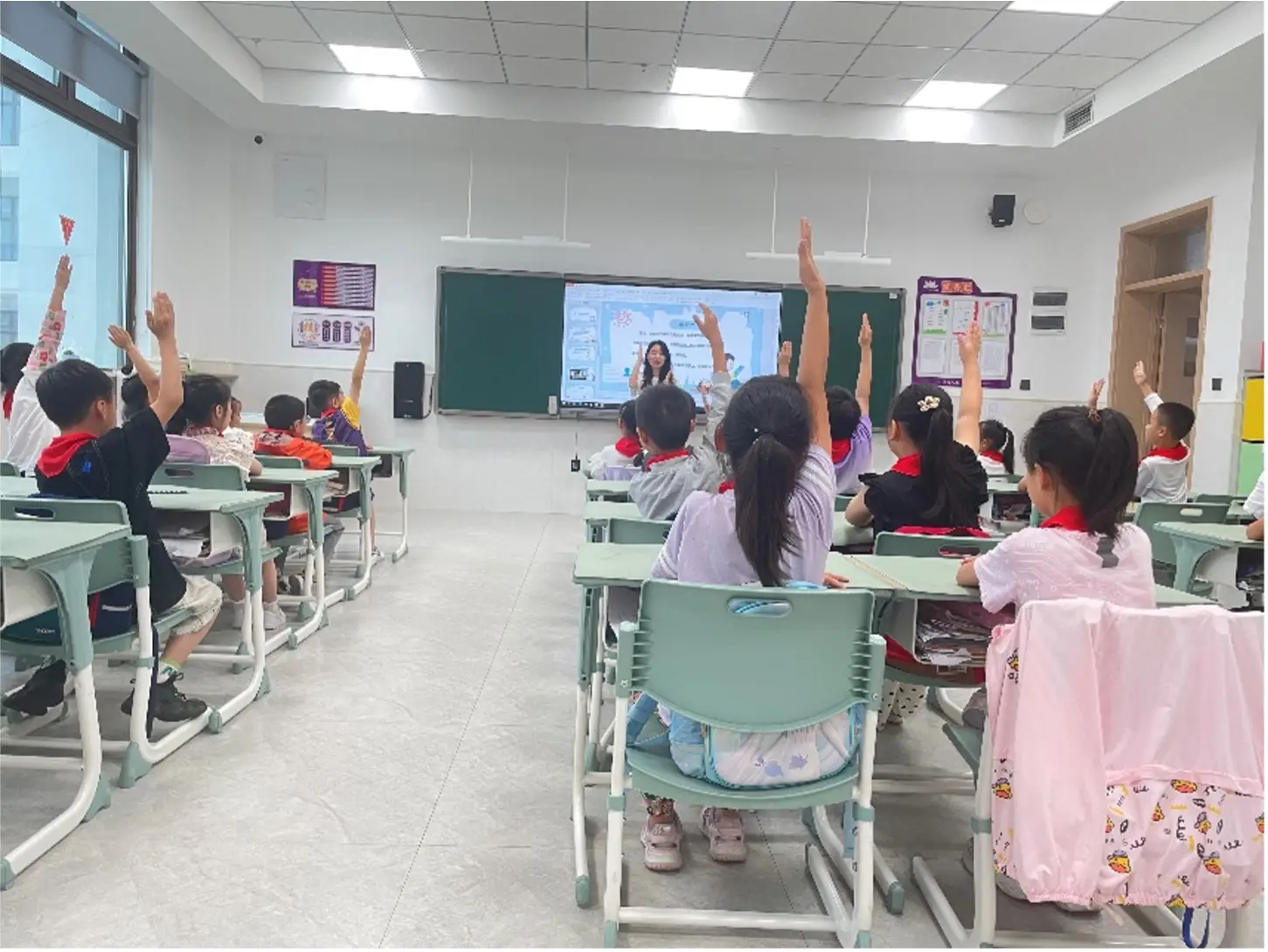 上好金融“必修课”，筑牢反诈“防火墙” 马上消金开展金融知识进校园活动 